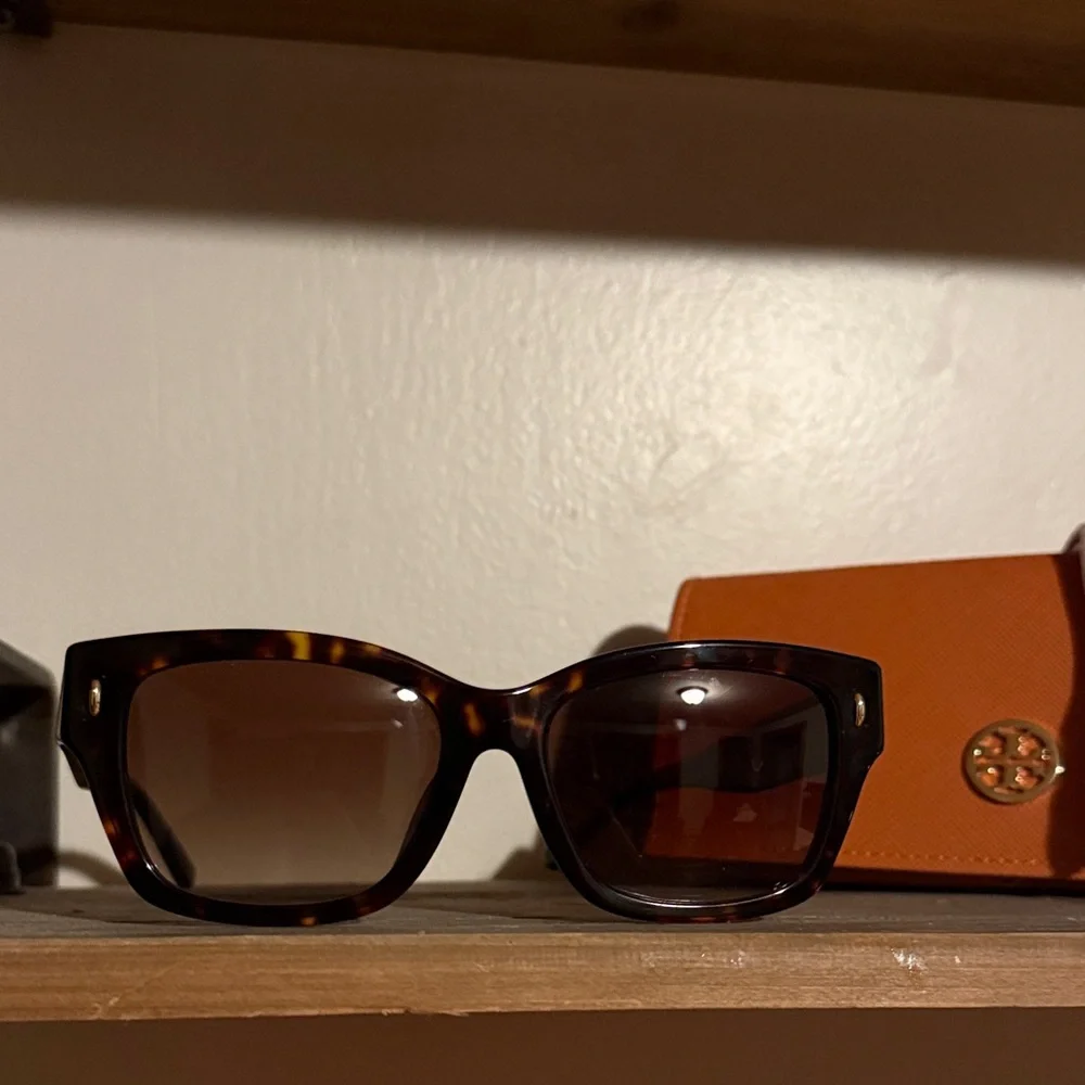 Tory Burch tory burch